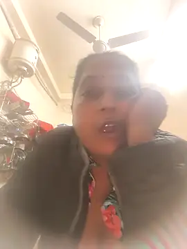 Snapshot of Hot-Sana2 chatting on 11/22/25, 06:40 Hot-Sana2 online show from 11/22/25, 06:40