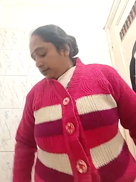 Snapshot of Hot-Sana2 chatting on 12/05/25, 04:21 Hot-Sana2 online show from 12/05/25, 04:21