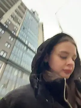 Snapshot of KristiRich chatting on 11/25/25, 08:03 KristiRich online show from 11/25/25, 08:03