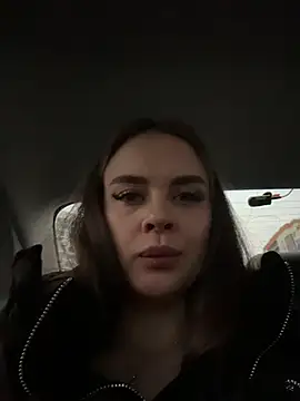 Snapshot of KristiRich chatting on 12/02/25, 08:19 KristiRich online show from 12/02/25, 08:19