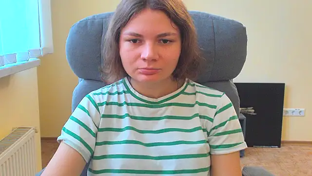 Snapshot of Stella-Maers chatting on 11/27/25, 08:49 Stella-Maers online show from 11/27/25, 08:49