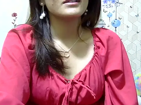 maira 33 online show from 01/18/26, 05:55