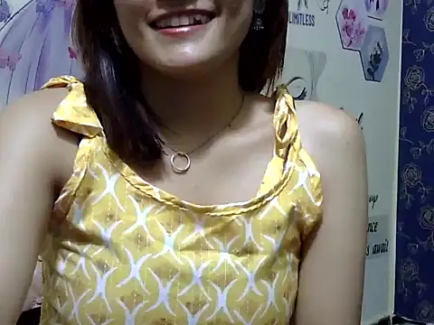 maira 33 online show from 05/05/26, 01:30