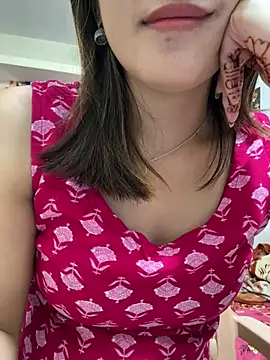 maira 33 online show from 07/22/26, 07:33