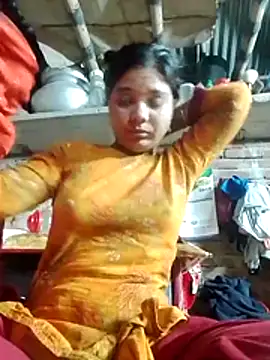 Snapshot of Lema-00 chatting on 11/12/25, 05:46 Lema-00 online show from 11/12/25, 05:46