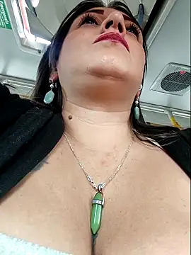 Snapshot of cataleyamyst chatting on 12/02/25, 06:58 cataleyamyst online show from 12/02/25, 06:58