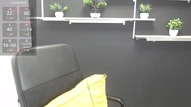 Lauryn Jones online show from 07/09/26, 05:39