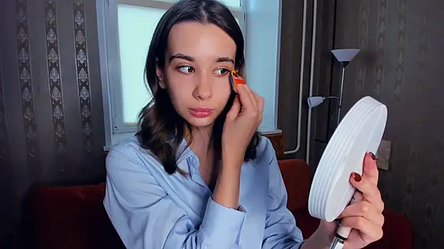 Snapshot of JacalynSchreiber chatting on 11/10/25, 11:31 JacalynSchreiber online show from 11/10/25, 11:31