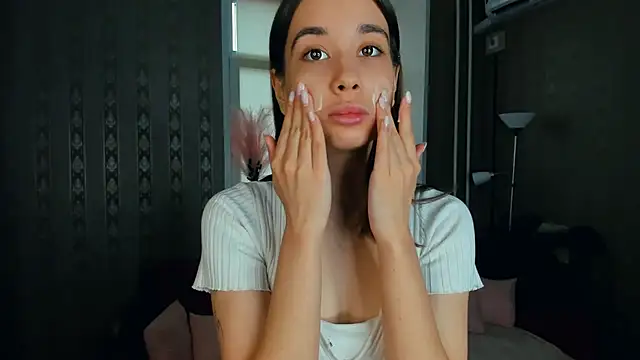 Snapshot of JacalynSchreiber chatting on 12/04/25, 10:02 JacalynSchreiber online show from 12/04/25, 10:02