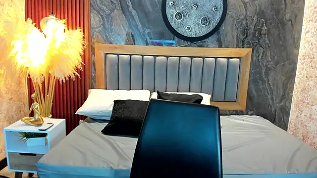 Snapshot of Valery_Shadey chatting on 11/28/25, 07:38 Valery Shadey online show from 11/28/25, 07:38