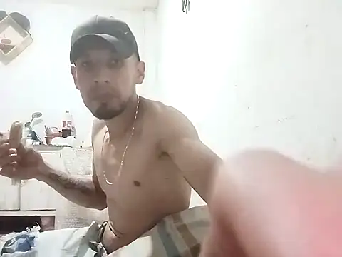 6perlas9 online show from 11/03/25, 02:02