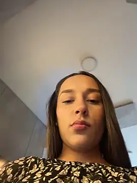 Brunettecollins05 online show from 05/20/26, 10:05