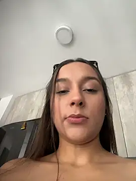 Brunettecollins05 online show from 07/21/26, 09:17