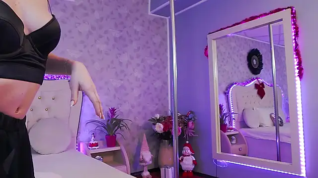 GracieCute online show from 01/04/25, 04:12