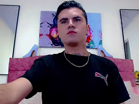 Snapshot of Sebastian_Loaiza chatting on 11/25/25, 09:37 Sebastian Loaiza online show from 11/25/25, 09:37