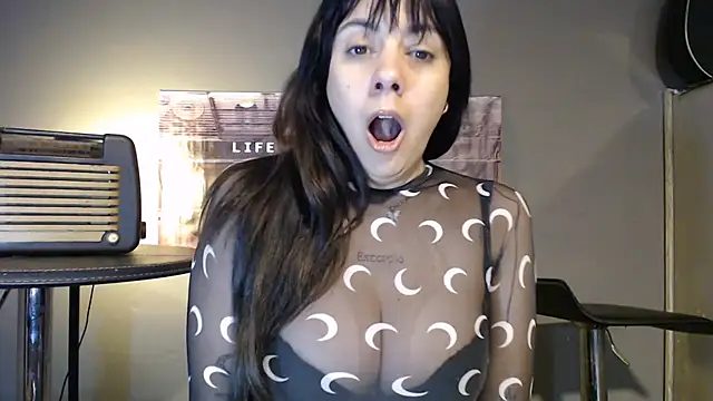 mickystrumia23 online show from 07/22/26, 08:33