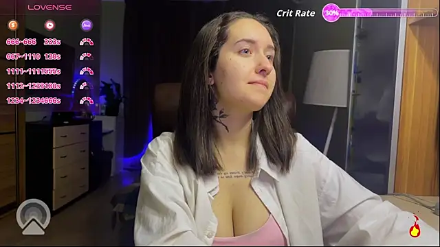 Snapshot of ShadowEve chatting on 11/17/25, 03:07 ShadowEve online show from 11/17/25, 03:07