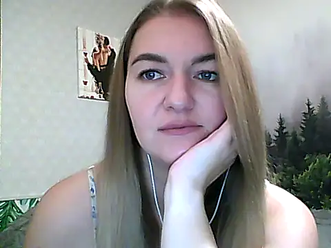 Snapshot of CandyOLimeX chatting on 11/07/25, 09:37 CandyOLimeX online show from 11/07/25, 09:37