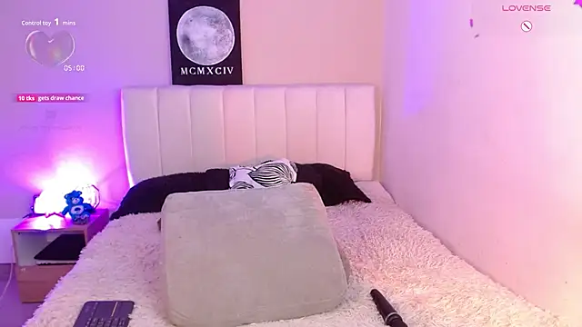 AlexaHart online show from 11/03/25, 01:56