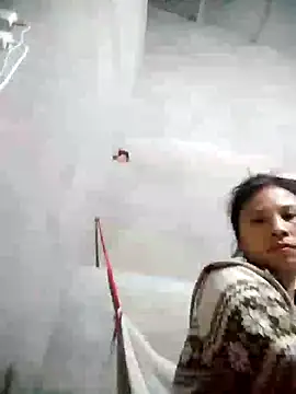 Snapshot of moe-sexxy chatting on 11/02/25, 10:17 moe-sexxy online show from 11/02/25, 10:17