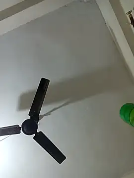 Hot  cute001 online show from 11/01/25, 05:48