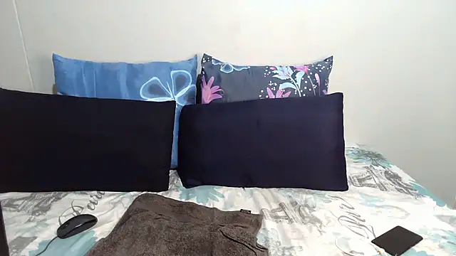 Dickcraverb30 online show from 12/05/25, 08:38