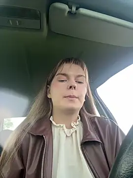 LisaFreierxx online show from 05/10/26, 10:31