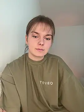 LisaFreierxx online show from 05/17/26, 01:18