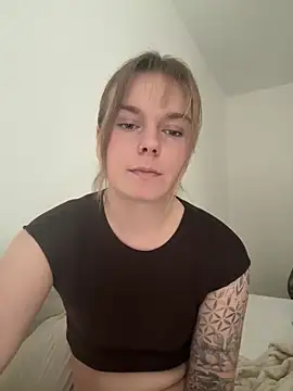 LisaFreierxx online show from 06/03/26, 03:17