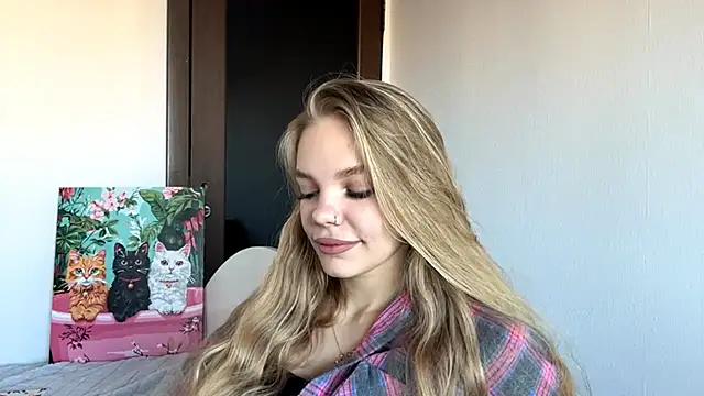 SweetAmelia69 online show from 12/16/25, 07:13