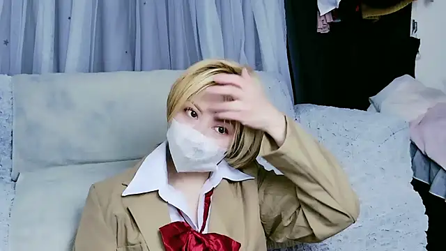 yuria 75075000 online show from 11/28/25, 12:52