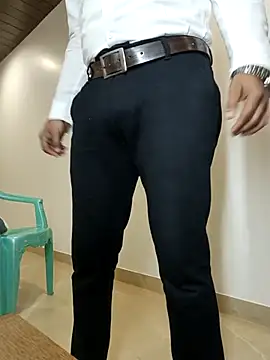 Snapshot of funnyboy_069 chatting on 11/09/25, 01:53 funnyboy 069 online show from 11/09/25, 01:53