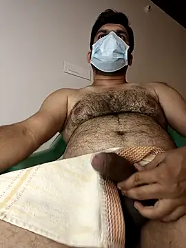 Snapshot of funnyboy_069 chatting on 11/23/25, 05:57 funnyboy 069 online show from 11/23/25, 05:57