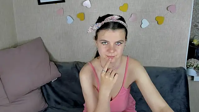 Snapshot of Zorianaa chatting on 05/08/26, 09:20 Zorianaa online show from 05/08/26, 09:20