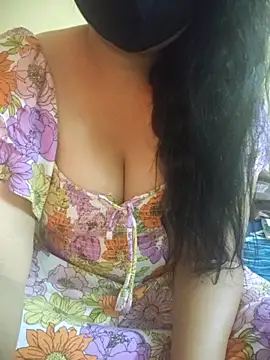 mouni499 online show from 05/15/26, 03:30