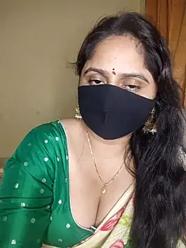 mouni499 online show from 07/17/26, 02:24