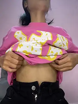 lung-linh online show from 12/04/25, 01:31