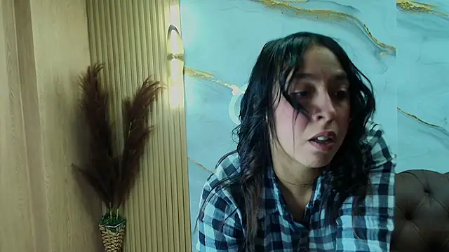 Snapshot of gabriella_storm_tf chatting on 11/21/25, 12:48 gabriella storm tf online show from 11/21/25, 12:48