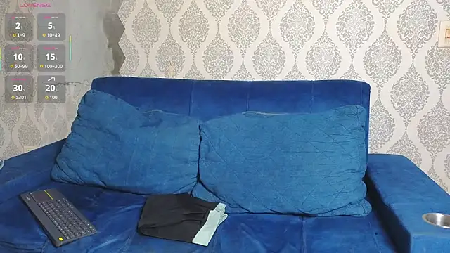 Snapshot of Boy_savoy chatting on 11/20/25, 07:41 Boy savoy online show from 11/20/25, 07:41