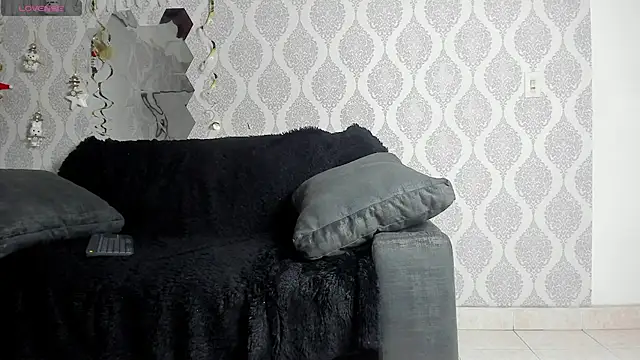 Snapshot of Boy_savoy chatting on 12/18/25, 07:25 Boy savoy online show from 12/18/25, 07:25