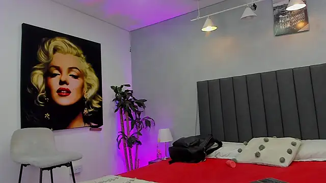 kendra london online show from 07/13/26, 11:13