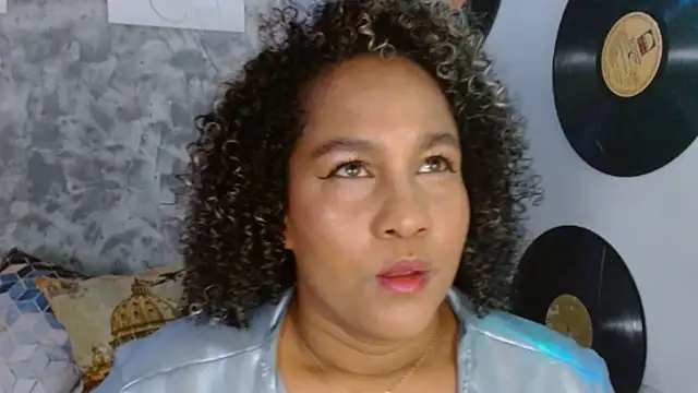 Snapshot of Ambar_foxy chatting on 11/06/25, 07:59 Ambar foxy online show from 11/06/25, 07:59