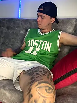 Nick orion online show from 12/04/25, 03:32