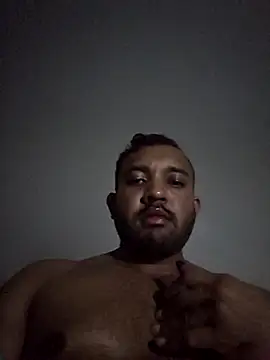 Piggyboy119 online show from 11/02/25, 06:21