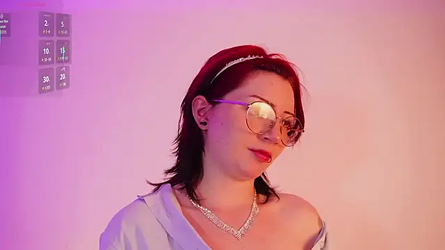 Snapshot of Miami_18 chatting on 12/05/25, 07:21 Miami 18 online show from 12/05/25, 07:21