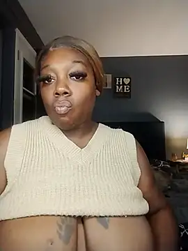 BiancaClarkson online show from 11/15/25, 12:08