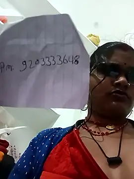 Simmy hot online show from 01/12/26, 04:12