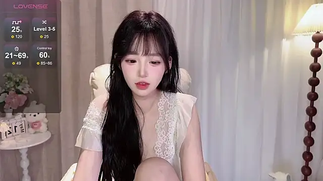 Yaiyigirl online show from 05/16/26, 03:22