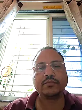 Snapshot of suraj696 chatting on 11/05/25, 05:29 suraj696 online show from 11/05/25, 05:29