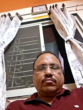 Snapshot of suraj696 chatting on 11/27/25, 07:38 suraj696 online show from 11/27/25, 07:38